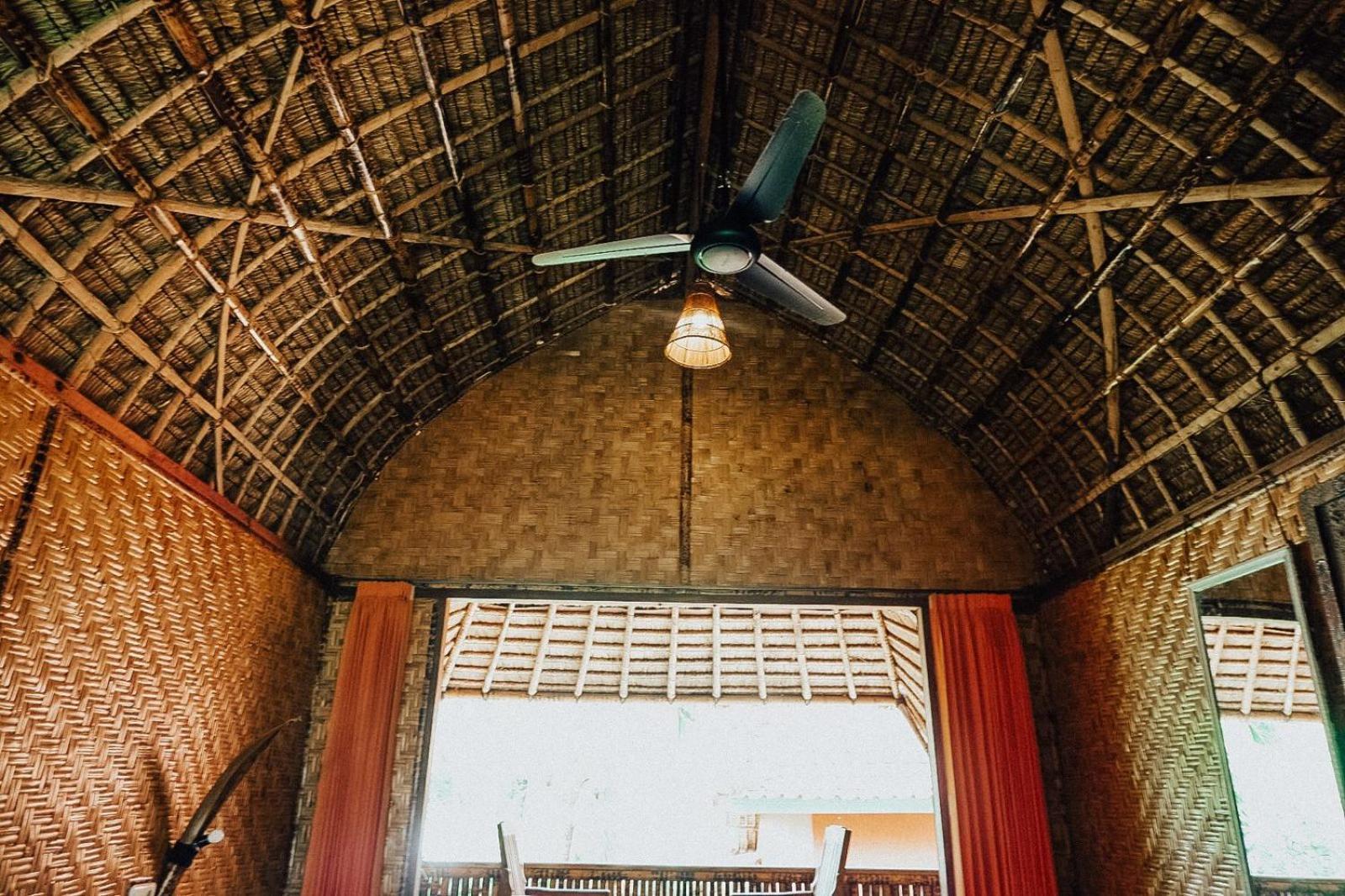 Отель Sasak Experience Kuta  Экстерьер фото