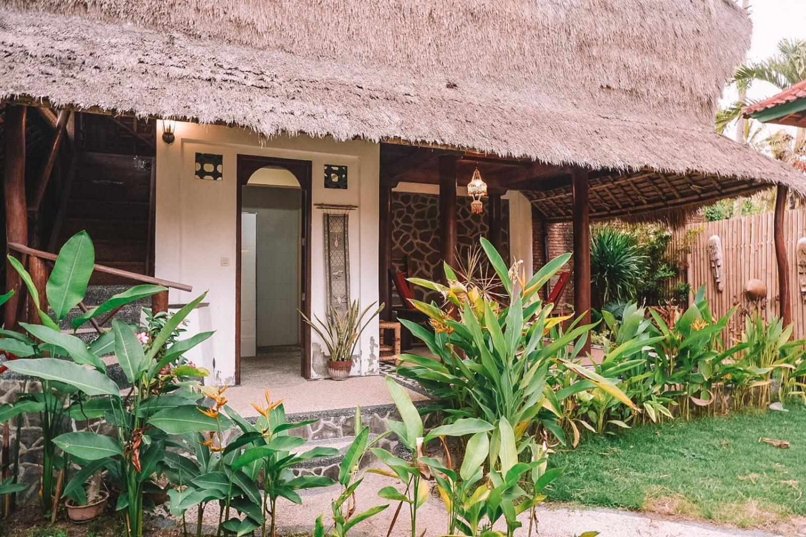 Отель Sasak Experience Kuta  Экстерьер фото