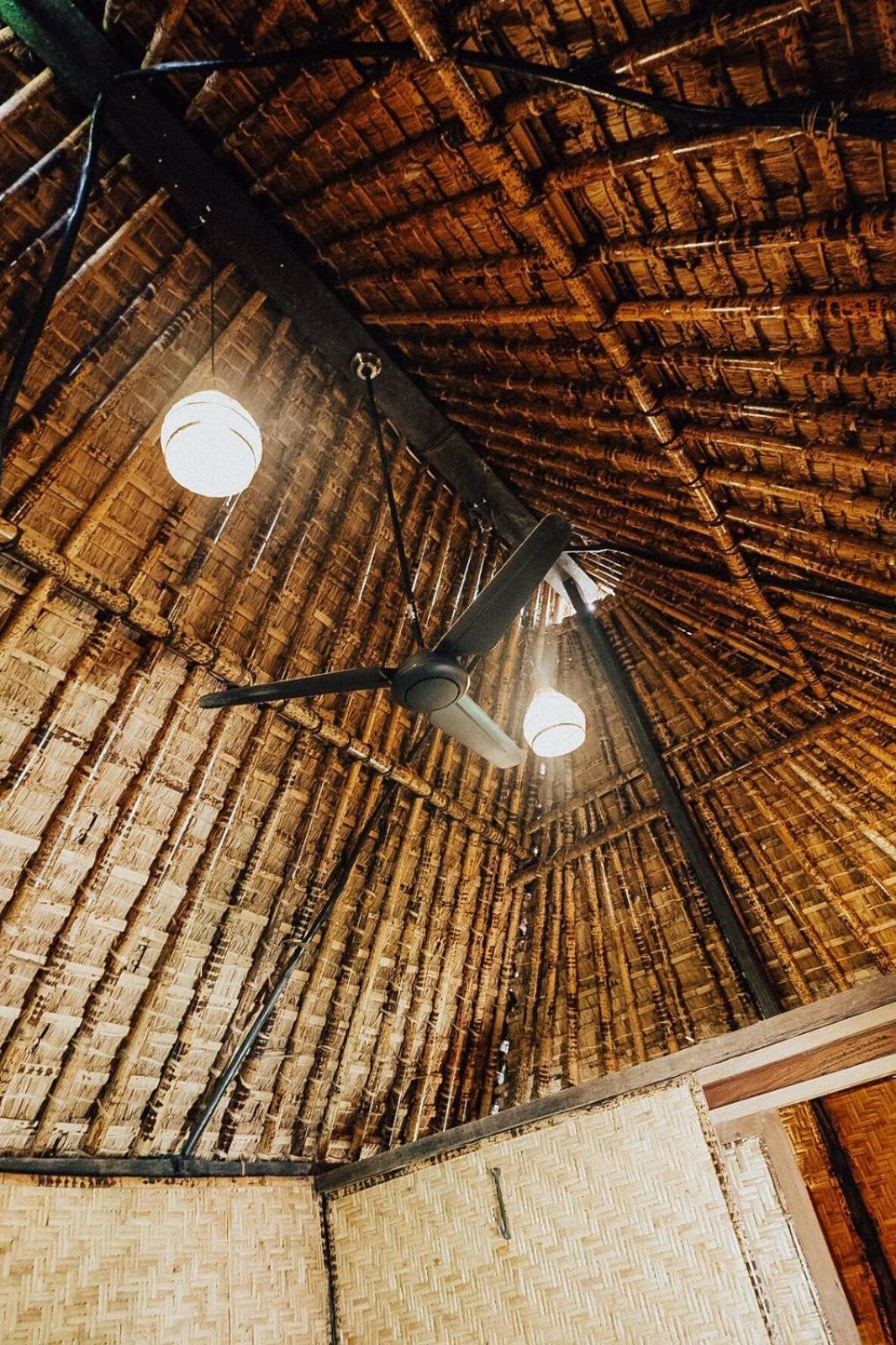 Отель Sasak Experience Kuta  Экстерьер фото