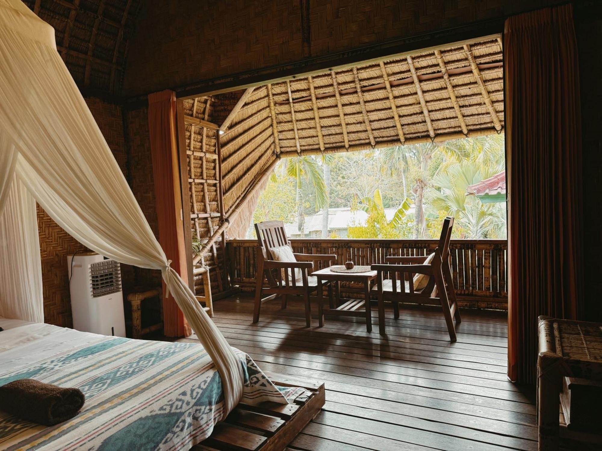 Отель Sasak Experience Kuta  Экстерьер фото