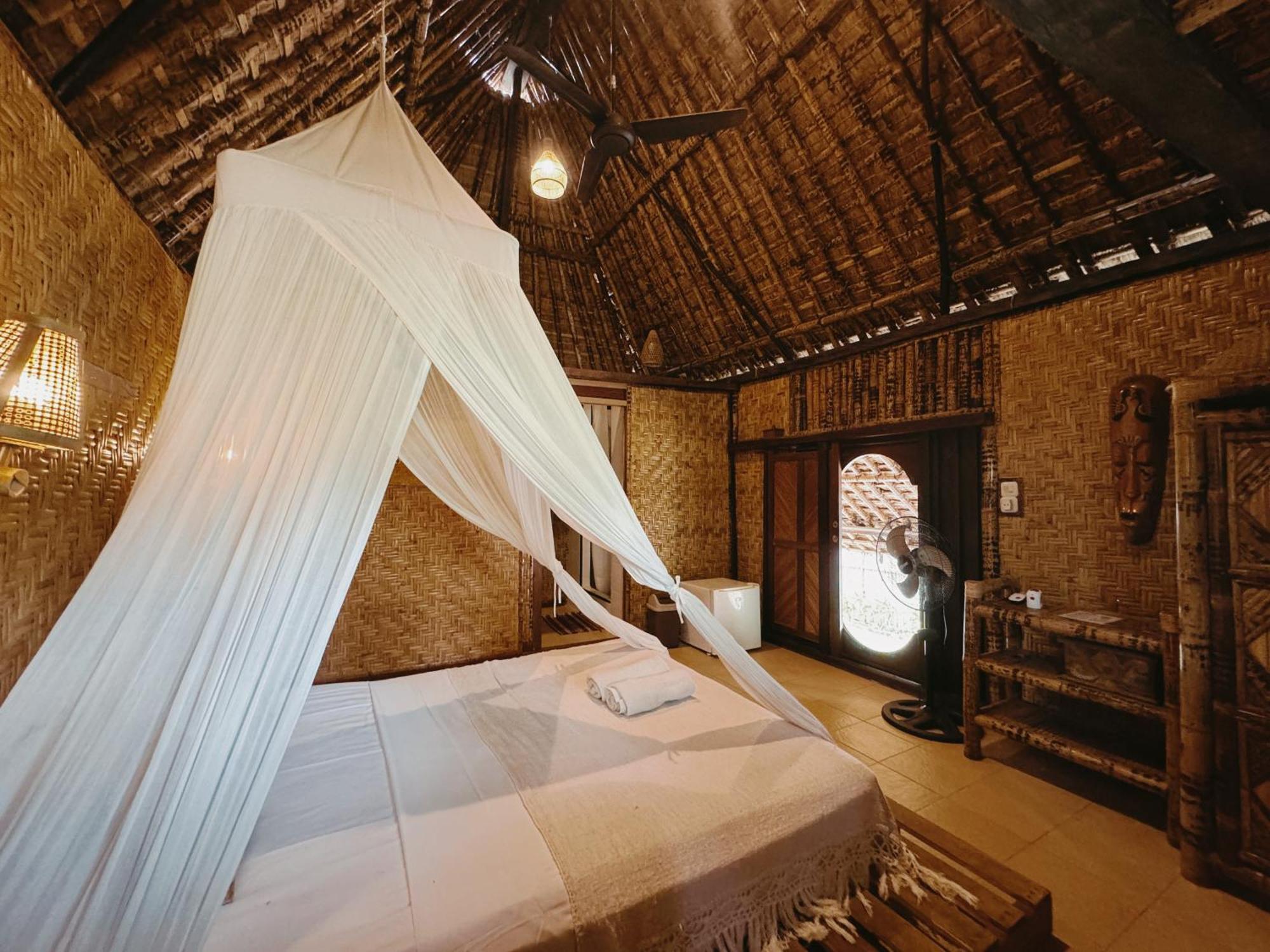 Отель Sasak Experience Kuta  Экстерьер фото